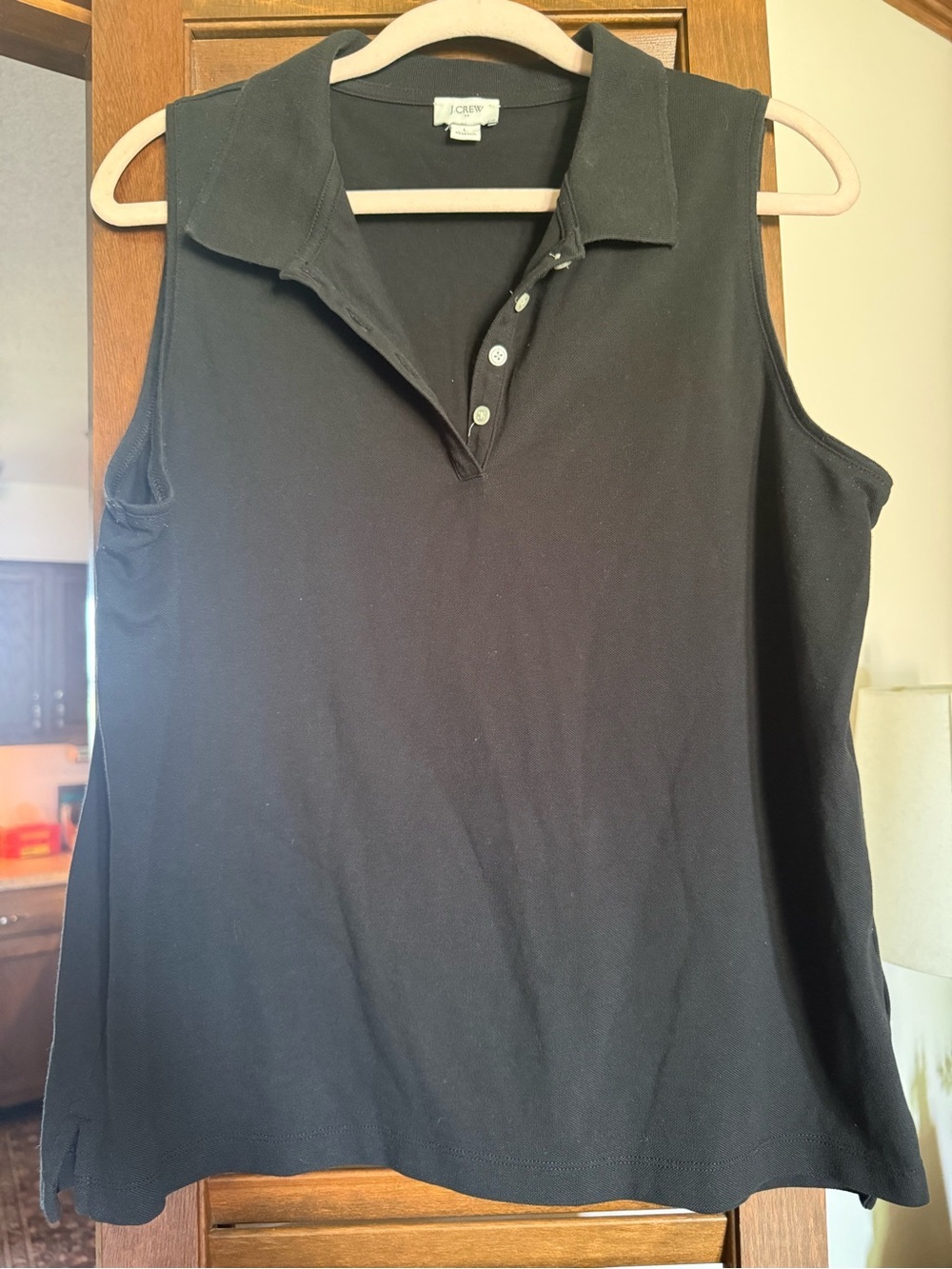 Black J. Crew Factory sleeveless polo shirt EUC size L